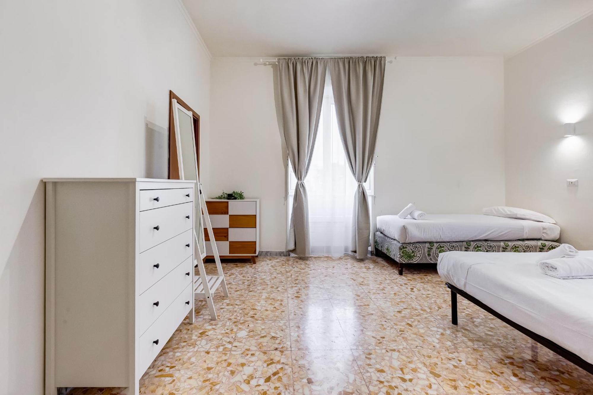 Vivilo Collection - San Vito View Apartment - 3 Bdr 2 Baths 罗马 外观 照片