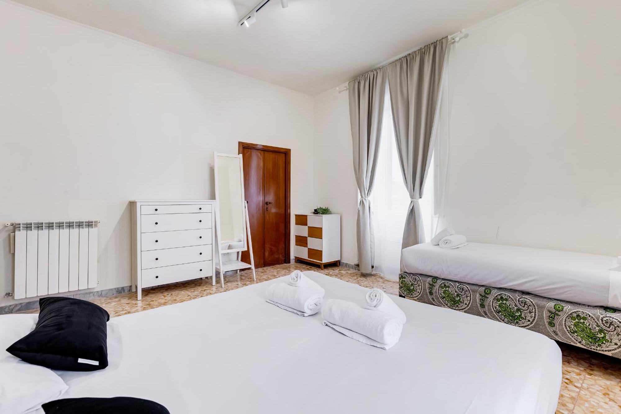Vivilo Collection - San Vito View Apartment - 3 Bdr 2 Baths 罗马 外观 照片