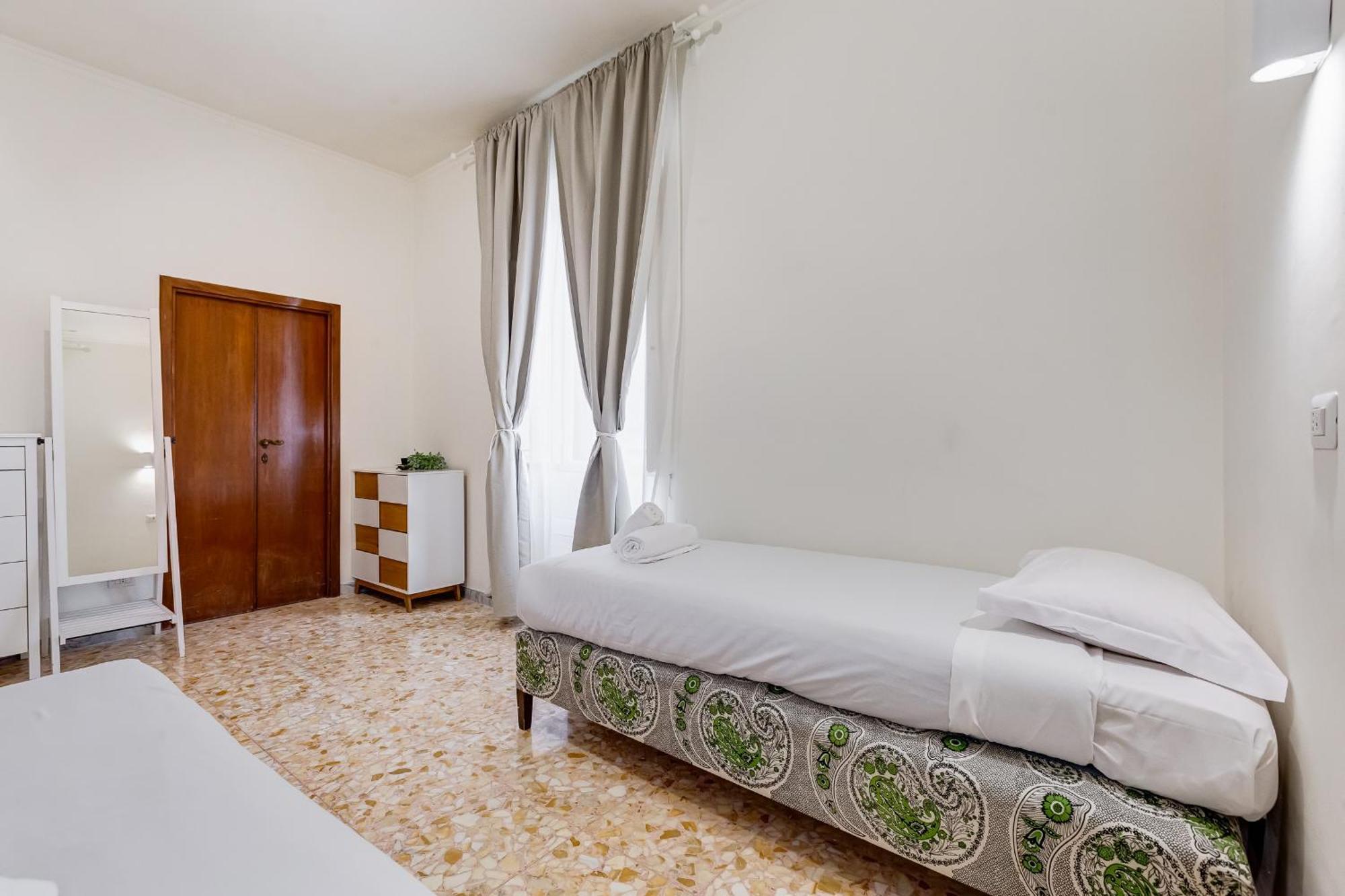 Vivilo Collection - San Vito View Apartment - 3 Bdr 2 Baths 罗马 外观 照片
