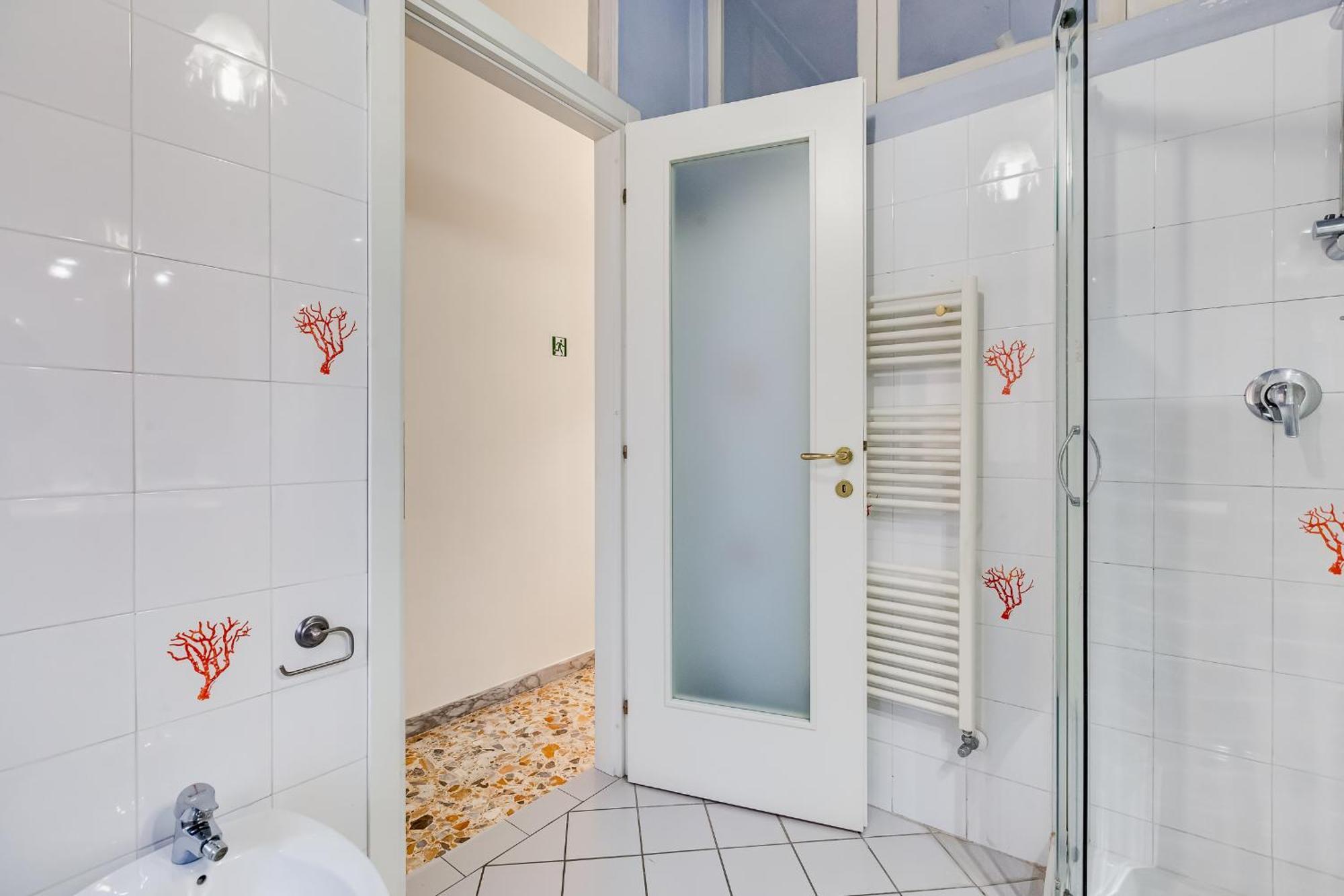 Vivilo Collection - San Vito View Apartment - 3 Bdr 2 Baths 罗马 外观 照片